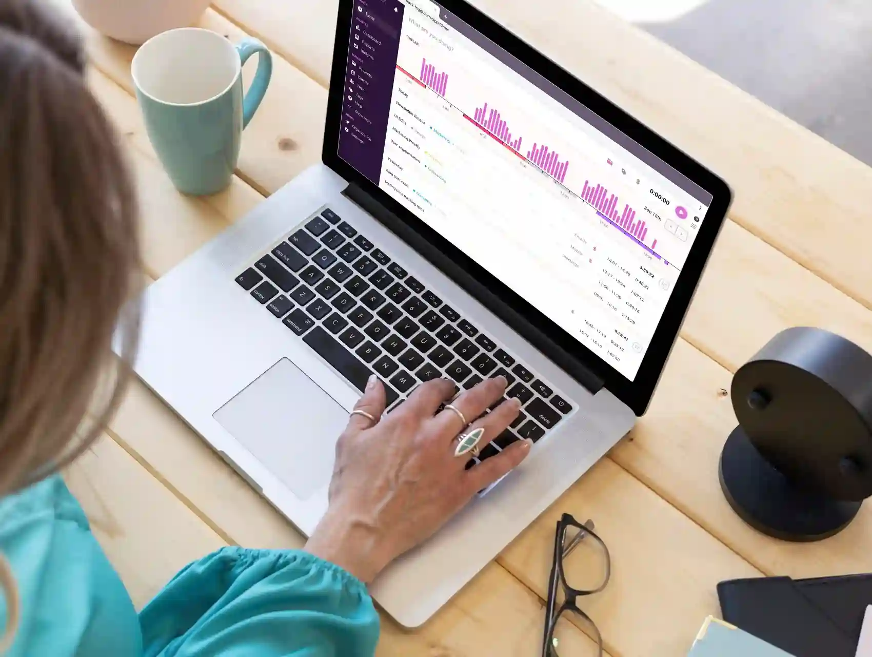 How to Use Time Tracking Tools to Boost Your Productivity